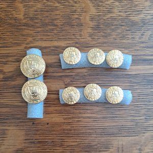 Set of 8 vintage University of Notre Dame buttons for sports coat or blazer